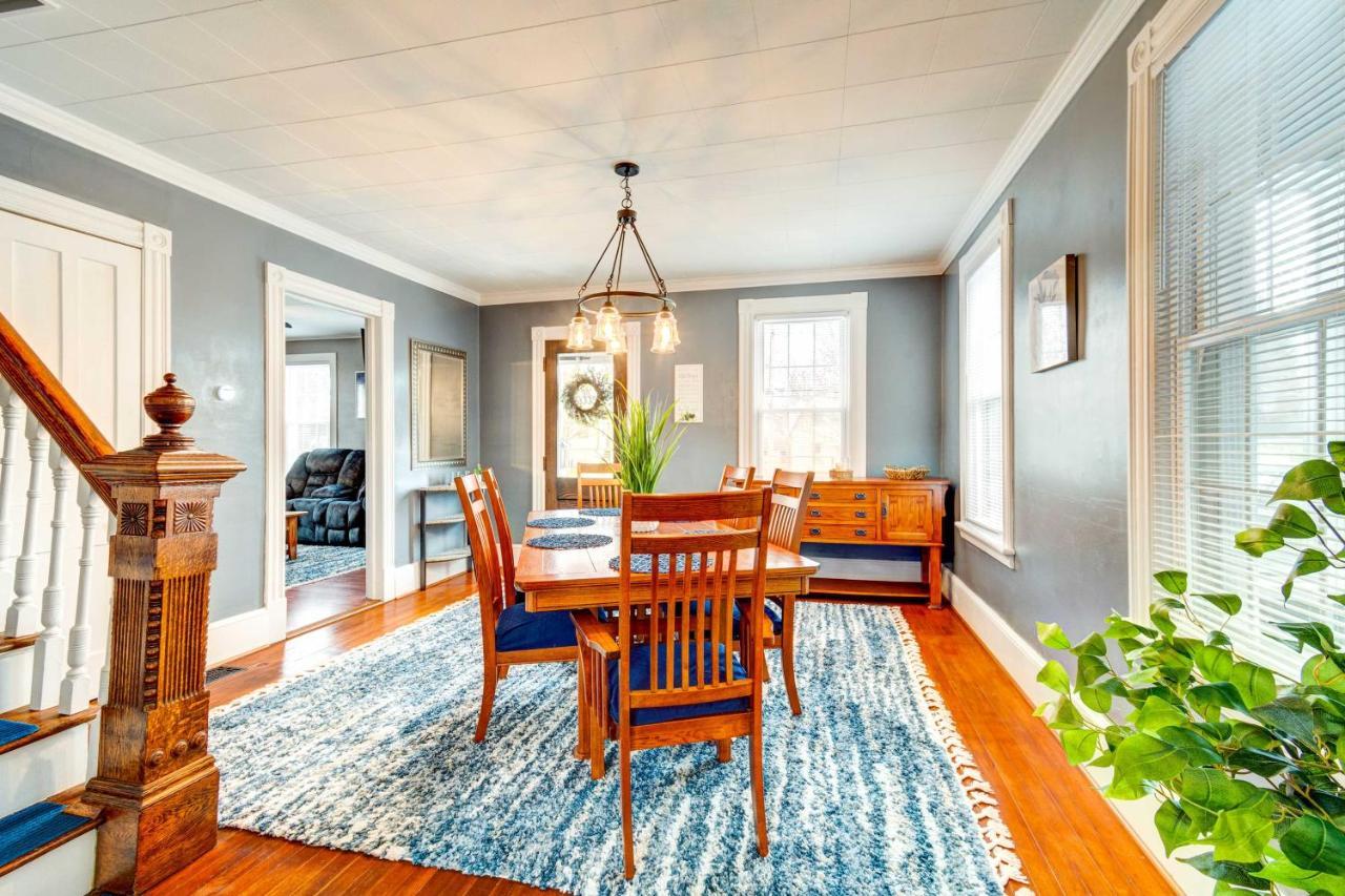 Sodus Point Home - Walkable To Beach! Exterior photo
