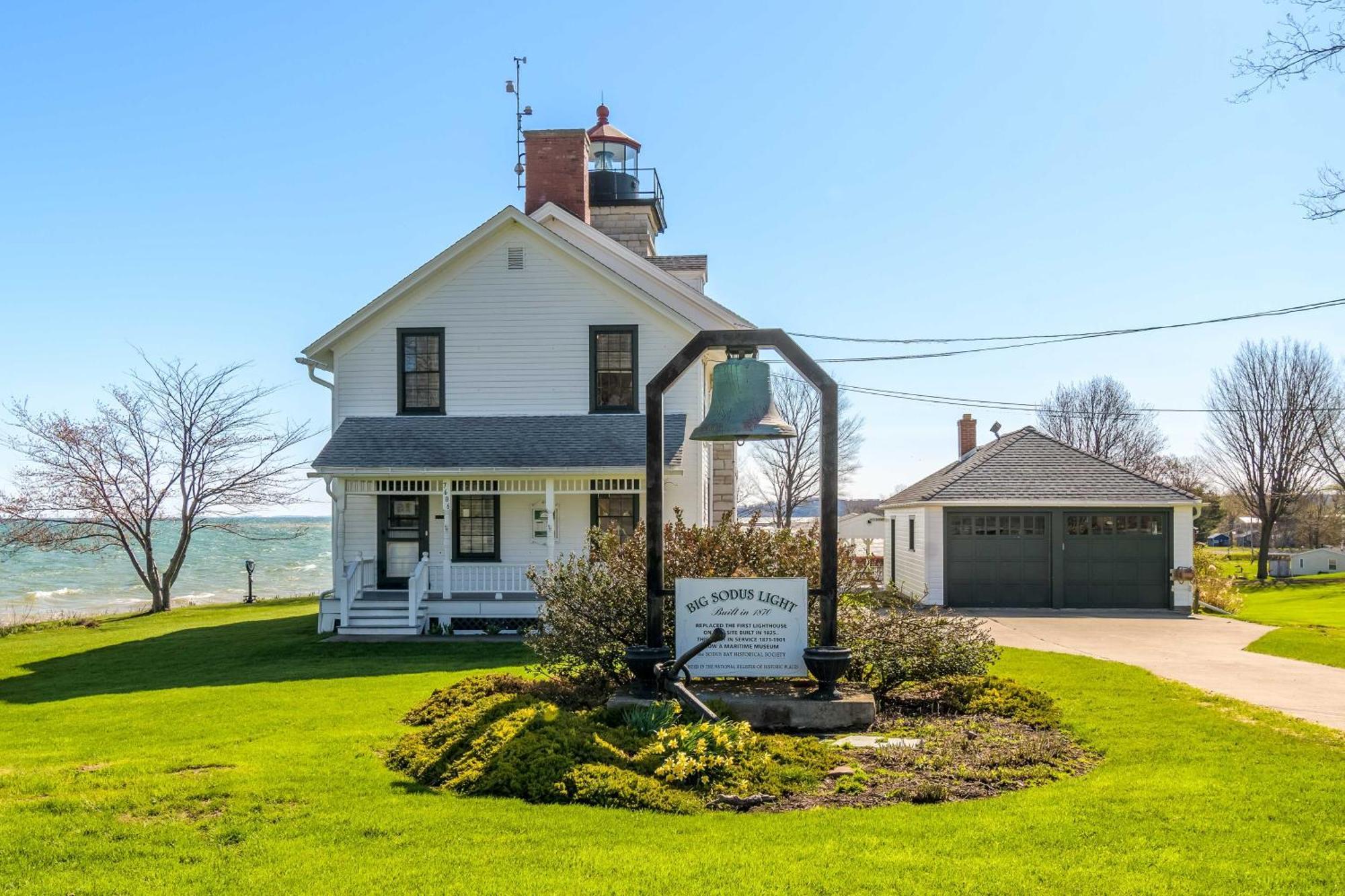 Sodus Point Home - Walkable To Beach! Exterior photo